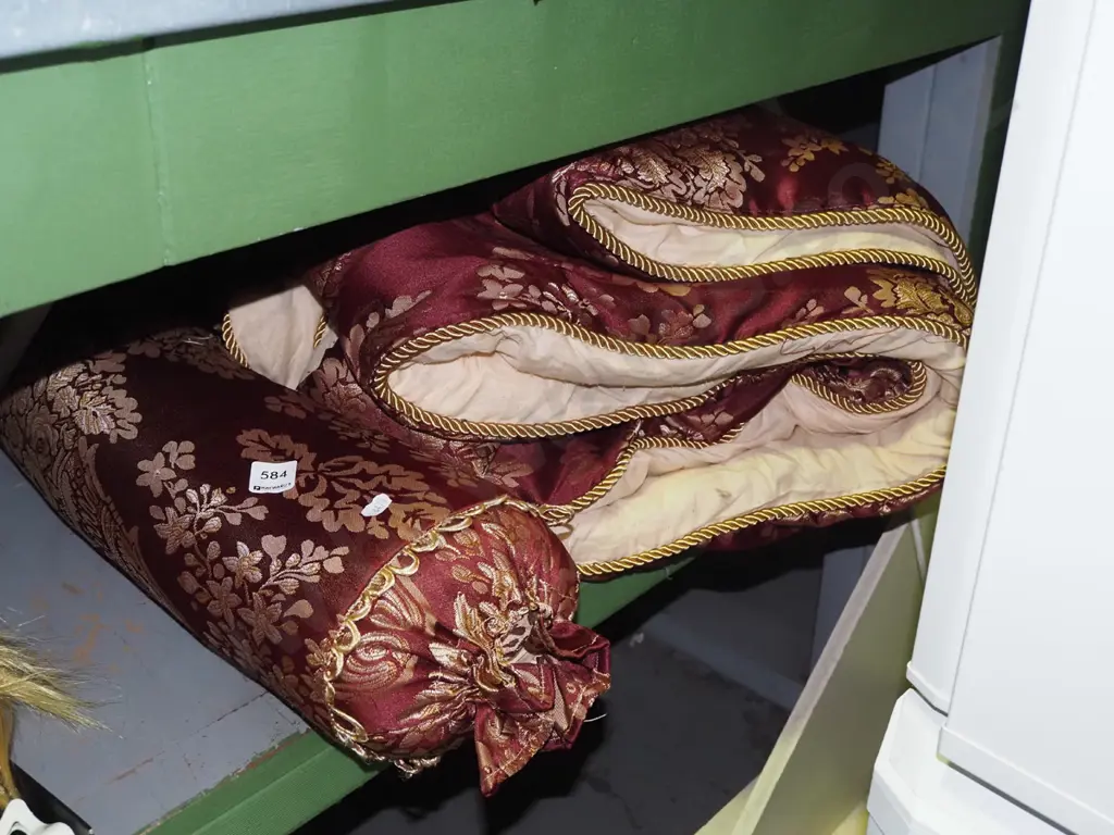 red and gold bedspread and cushion Image 1++