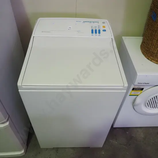 F&P Fridgadair top loader washing machine