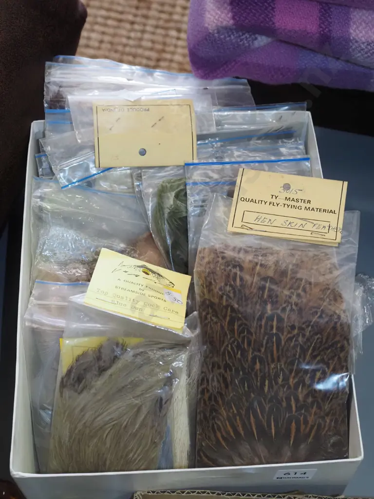 box; various fly tieing  Image 1++