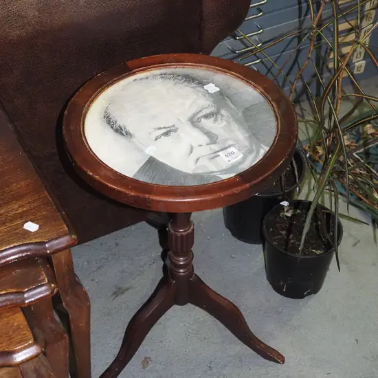 wine table with Winston Churchill print under glass H520