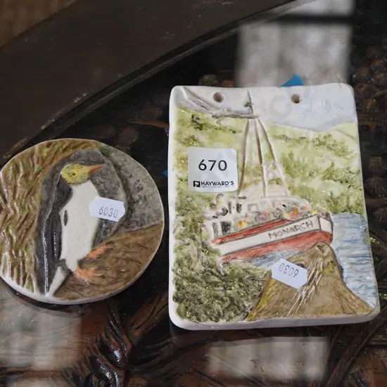 yellow eyed penguin, Monarch boat themed tiles