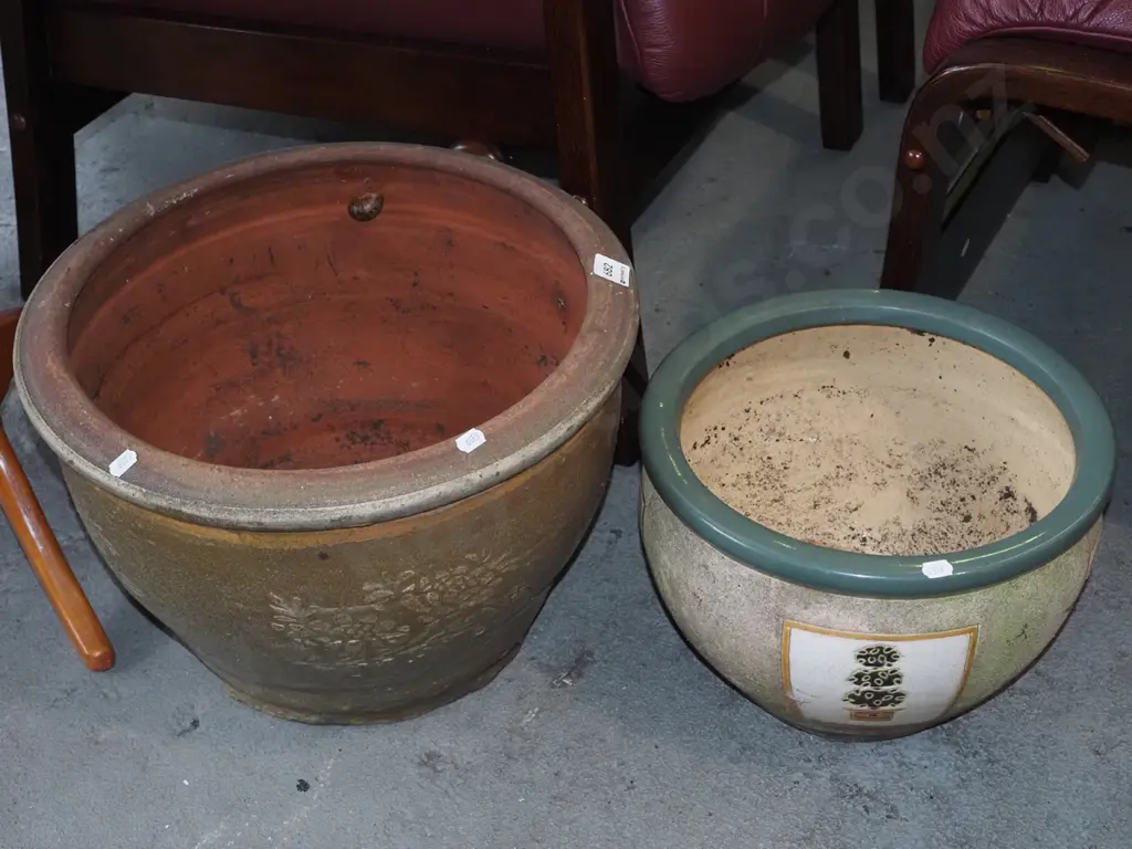 2x garden planters Largest Diam400 Image 1++