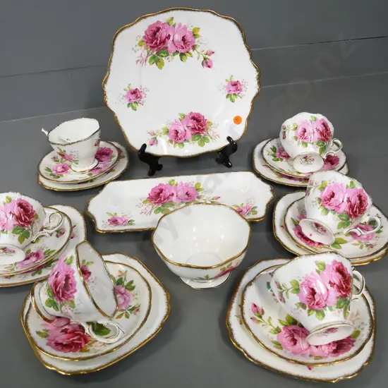 Royal Albert American Beauty tea set - one cup has broken handle, missing cream jug