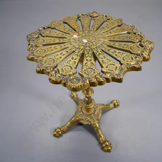 cast brass occasional pedestal  table H-520 Diameter 400