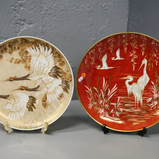 2 German cabinet plates with heron / crane motifs - Schumann and Kaiser, larger is D-300