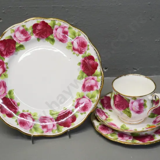 Royal Albert Old English Rose trio and small cake plate D-200