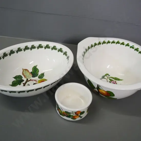 3 Portmeirion 'Pomona' items - oval serving bowl, mixing bowl and ramekin