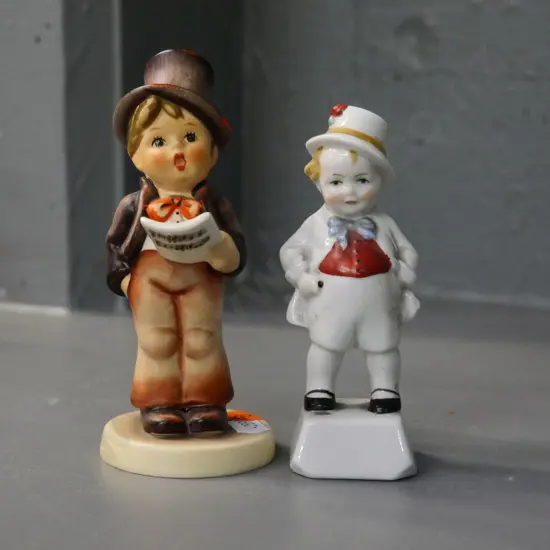 2 small figurines - Goebels carol singer H-130 and one unmarked