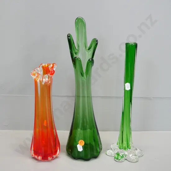 3 coloured art glass vases - tallest is H-350