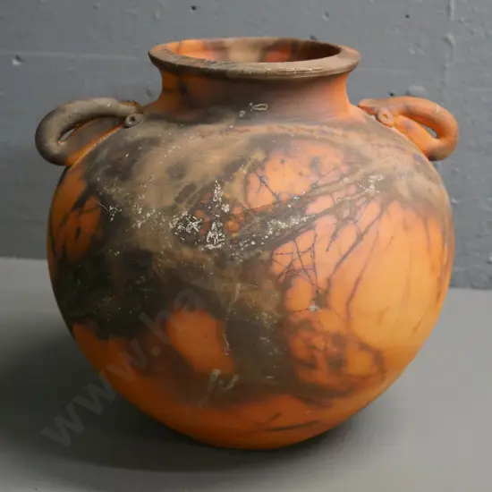 Paul Hemara New Zealand studio pottery matte finish urn vase H-250