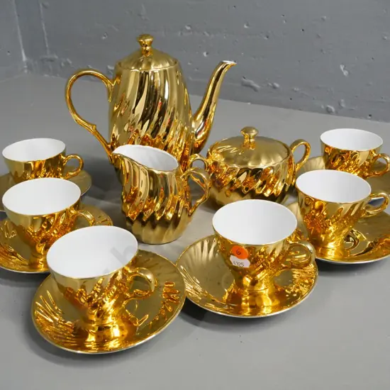 St Kilda Australia gold finish coffee set - coffee pot is H-190