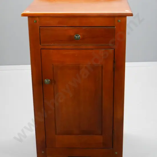 rimu storage cabinet with one door and one drawer, metal knob handles H-1000 W-580 D-460