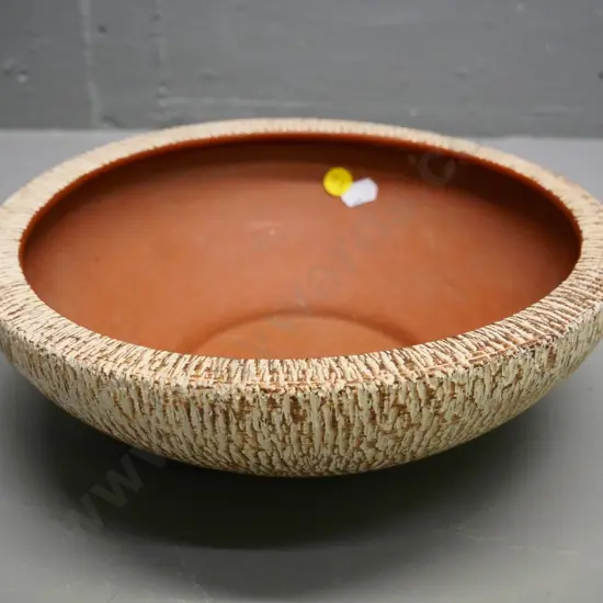 German pottery bowl - terracotta with incised finish No. 2132-5 Diameter 260