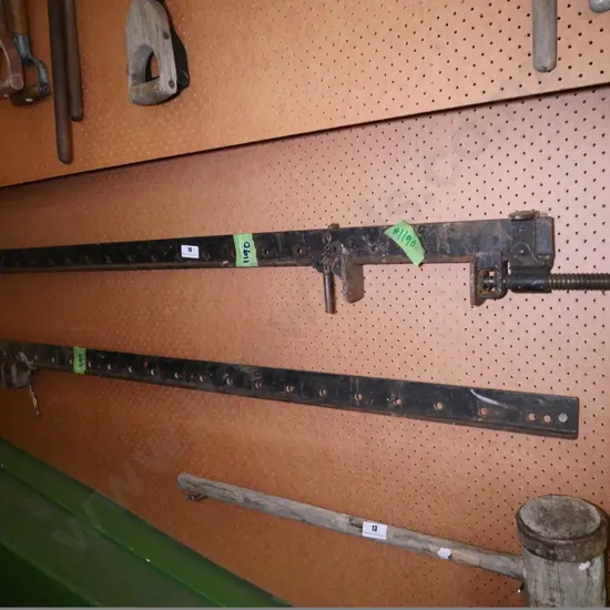 pair of heavy duty sash clamps