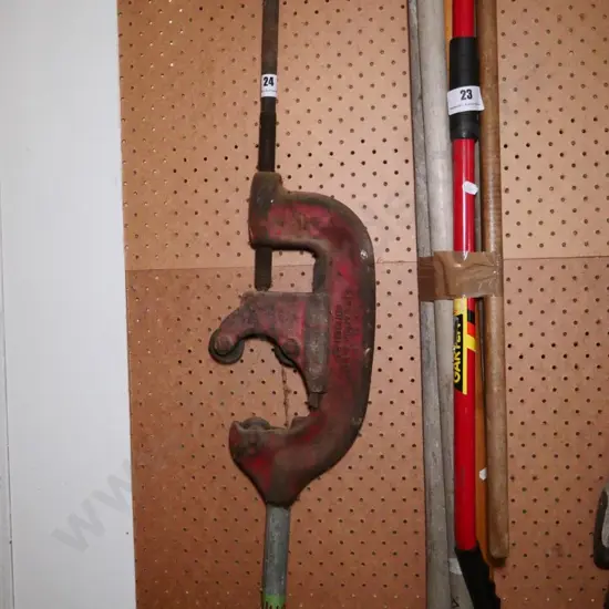 heavy duty pipe cutter