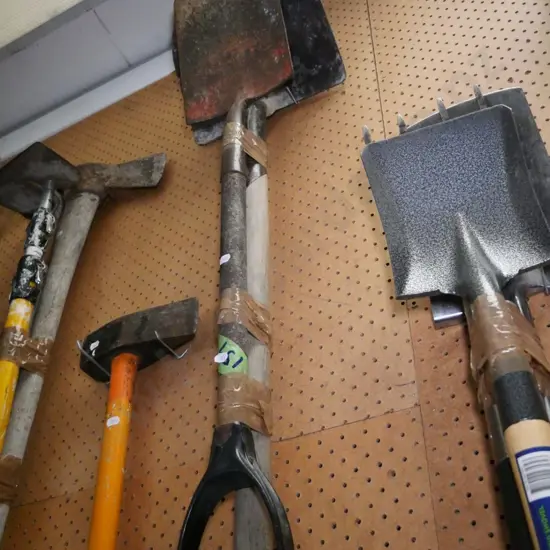 garden tools