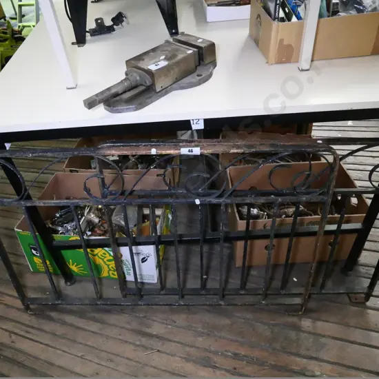 pair of wrought metal balustrade each H-660 W-1000