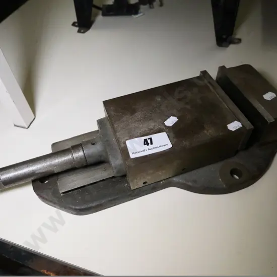 engineer's milling machine vise