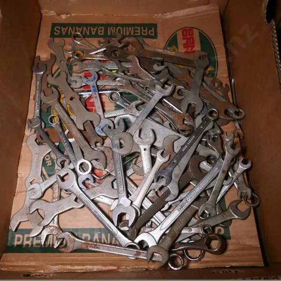 box of open-end and ring spanners