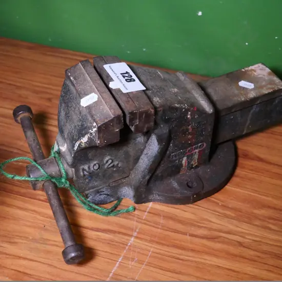 Record No. 2 engineer's vise