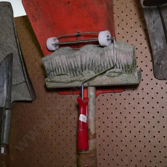 wide-mouth shovel, roofing brush, paint roller