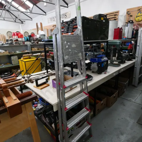 4-step painter's aluminium ladder