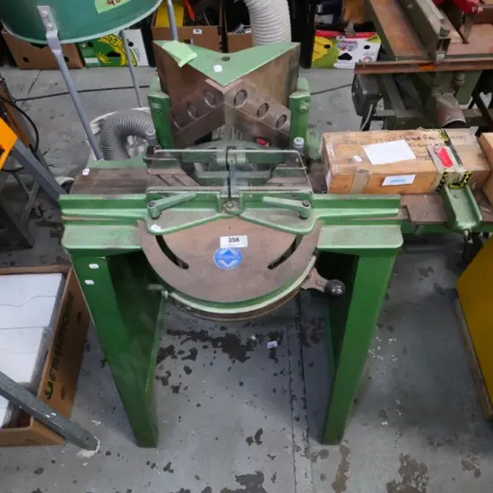 Danclip picture framer's mitre guillotine