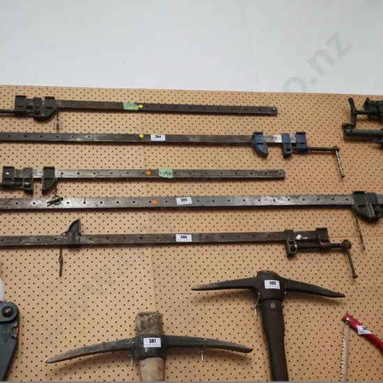 2 sash clamps - orange dots