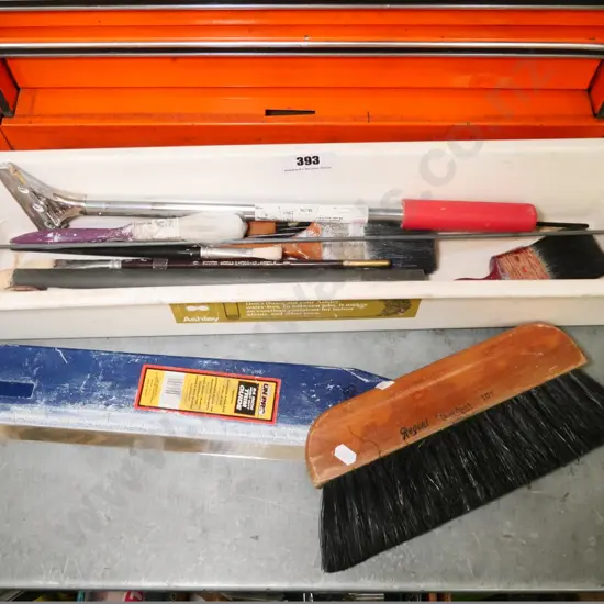 wallpapering accessories