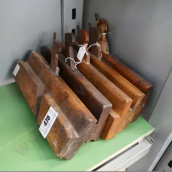 5 wooden moulding planes