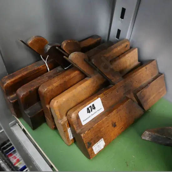 5 wooden moulding planes