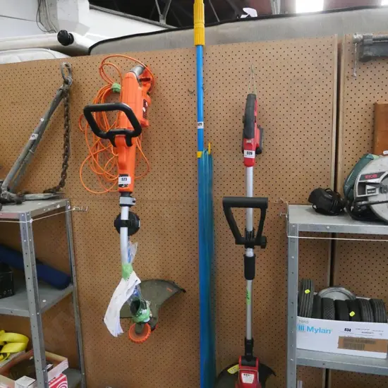 telescopic window brush