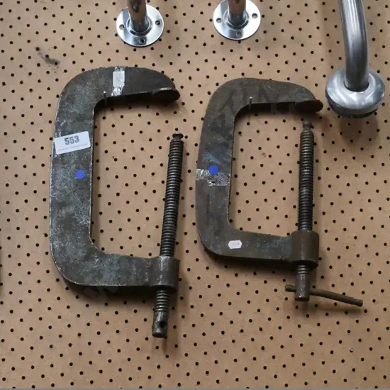 2 G-clamps - blue dots