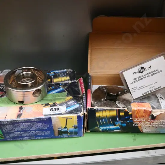 2 wood-turning lathe chucks