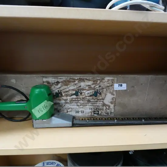 electric hedge trimmers