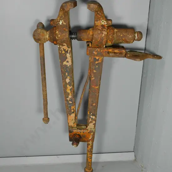 blacksmith's vise H-1060