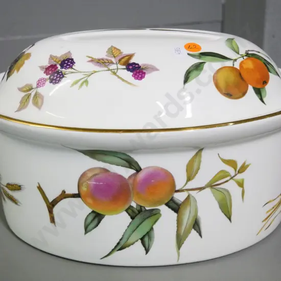 Royal Worcester 'Evesham' large oval lidded casserole H-180 L-330