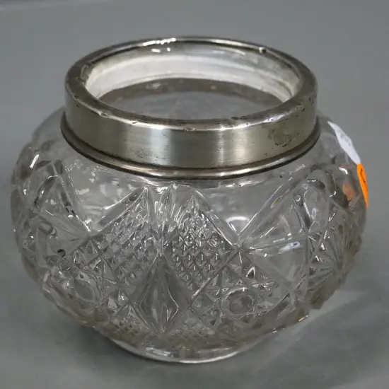 sterling silver rimmed depression glass vase H-80 D-100