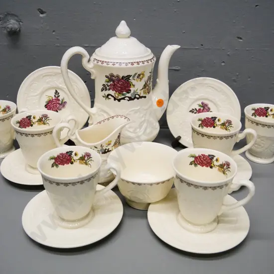 Wedgwood 'Bullfinch' coffee set - coffee pot H-240