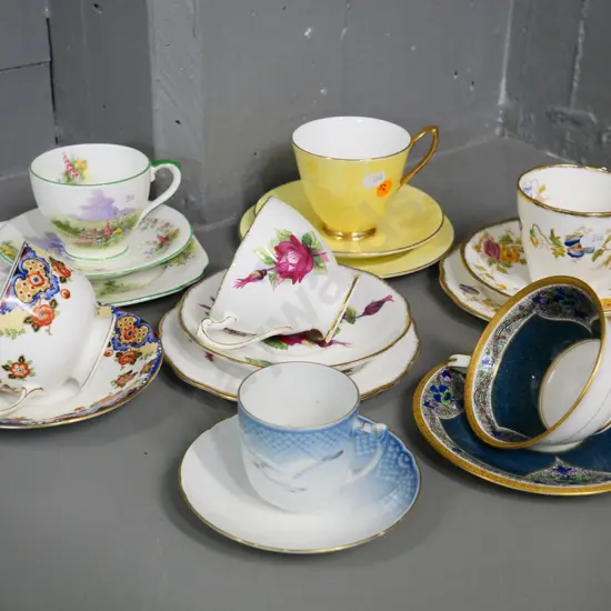 4 English china trios including 2 Royal Albert, 2 cups & saucers, Bing & Grondahl coffee cup & saucer