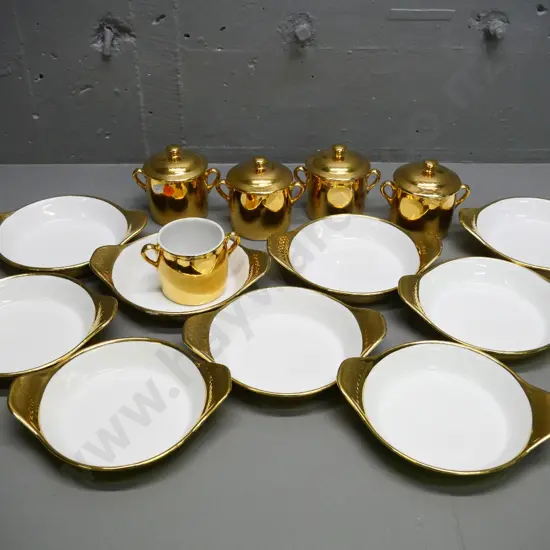 Royal Worcester gold ovenware - 5 handled pots, one without lid, and 9 small round bakers D-150