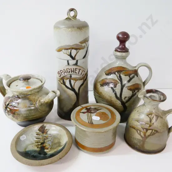 tree-theme art pottery jugs, teapot, spaghetti jar H-300 etc. - same unknown mark to base of 2 items