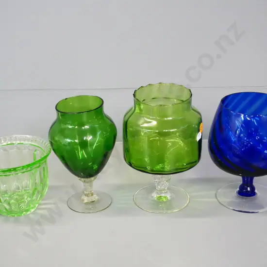 4 coloured glass items - green and clear comport H-170, stemmed vase, blue brandy and green depression glass bowl