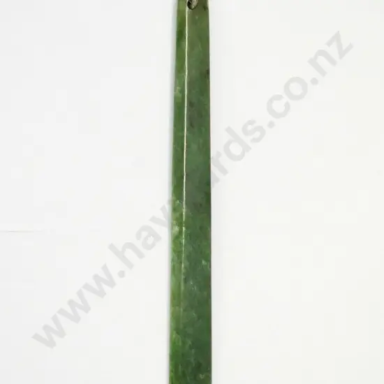 greenstone pendant on silver chain stamped 925