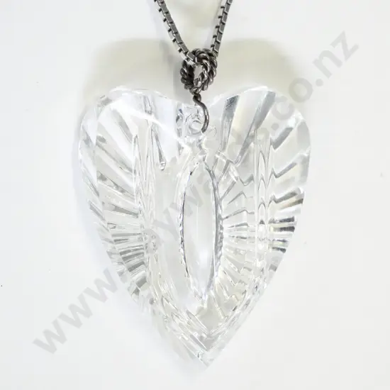large heart shaped pendant on chain stamped 825