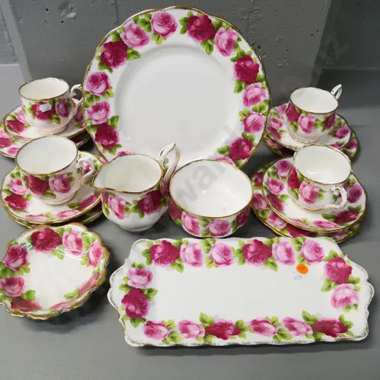 assorted Royal Albert  Old English Rose teaware - incl. 4 trios (one has cracked cup, one has wear to gilt)