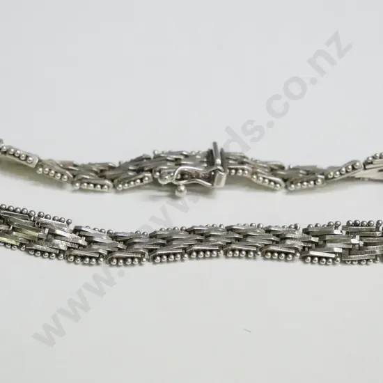 silver bracelet stamped 925 Italy