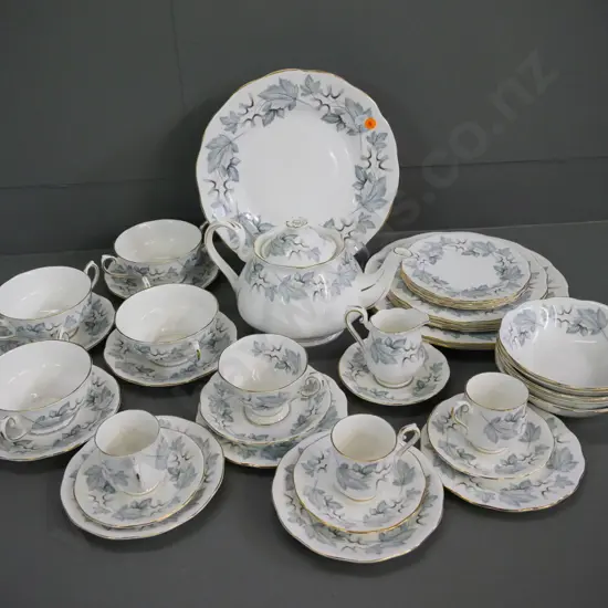 assorted Royal Albert "Silver Maple" dinner and teaware including teapot - chip to creamer