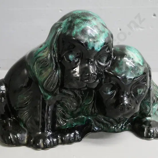 Blue Mountain pottery figure - 2 puppies H-210 W-310