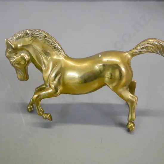 brass horse figurine H-120 W-220